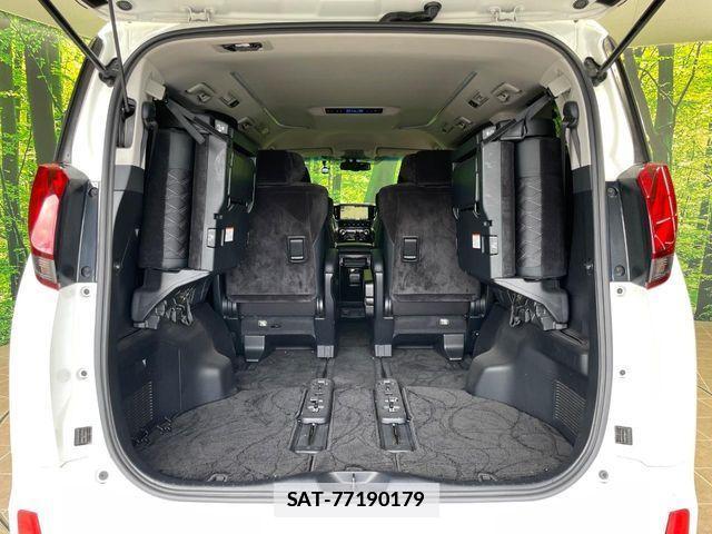 Toyota ALPHARD 2017-09 7978379-11