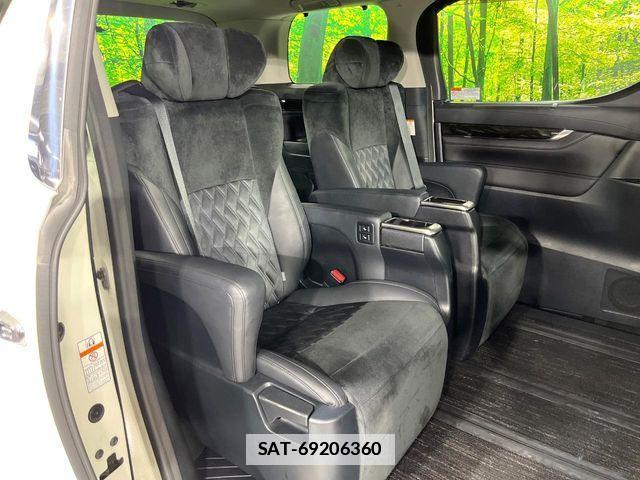 Toyota ALPHARD 2016-03 7978376-8