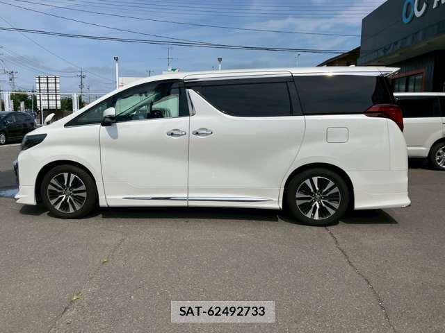 Toyota ALPHARD 2022-04 7978365-16