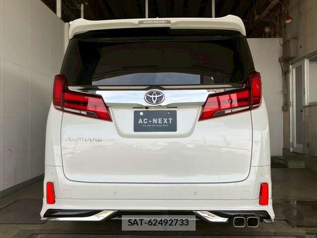 Toyota ALPHARD 2022-04 7978365-17