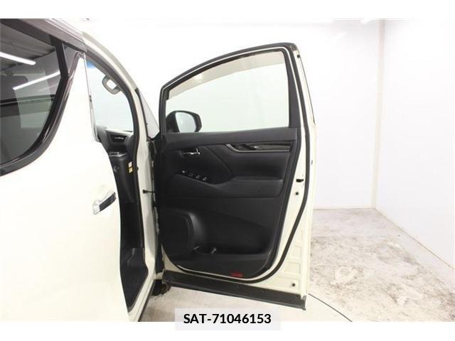 Toyota ALPHARD 2015-06 7978382-29