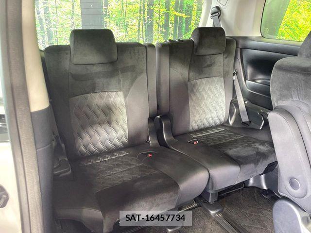 Toyota ALPHARD 2018-09 7978377-8