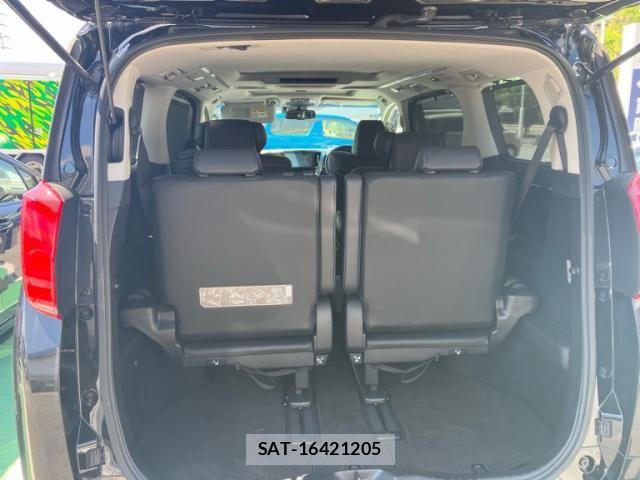 Toyota ALPHARD 2018-03 7978370-10