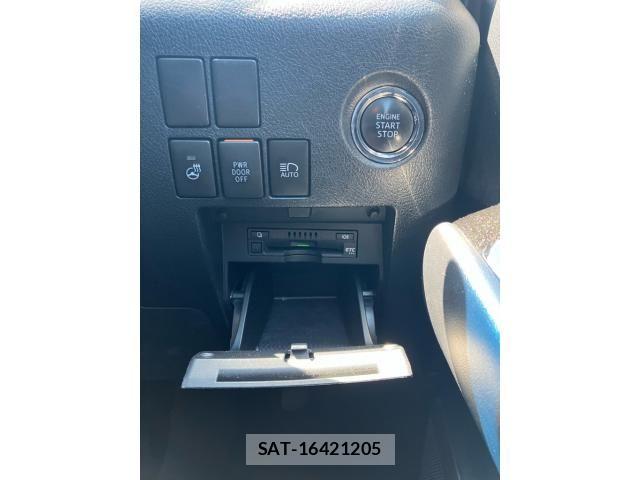 Toyota ALPHARD 2018-03 7978370-25