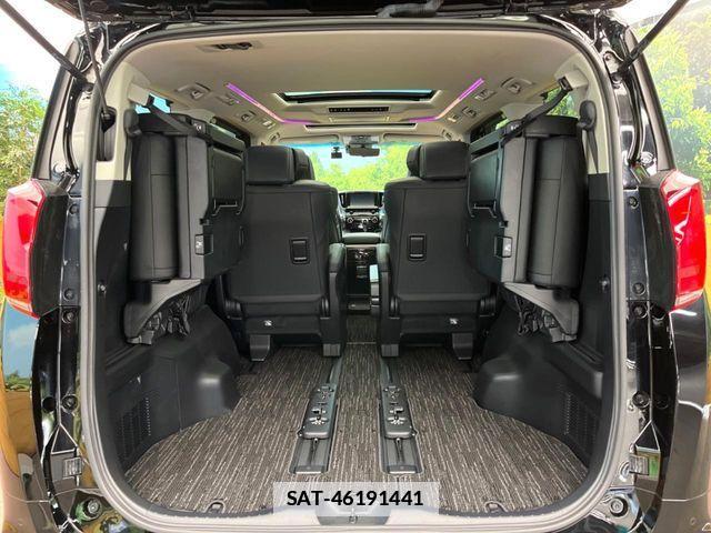 Toyota ALPHARD 2023-01 7978361-13