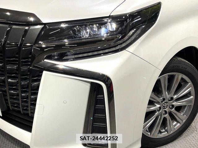 Toyota ALPHARD 2021-08 7978366-11