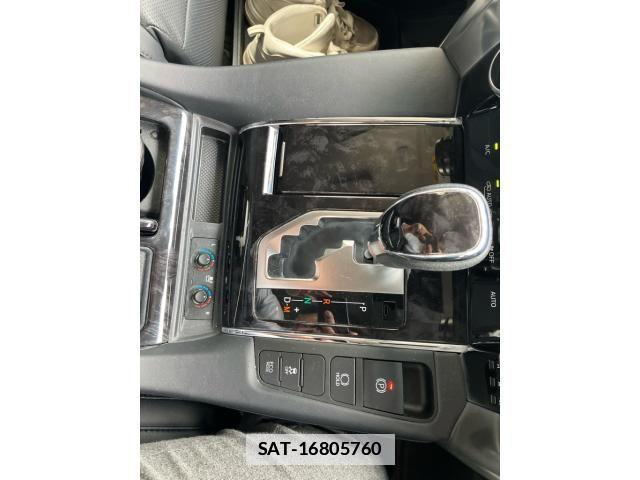 Toyota ALPHARD 2021-08 7978363-27