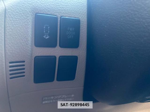 Toyota ALPHARD 2010-02 7978388-24