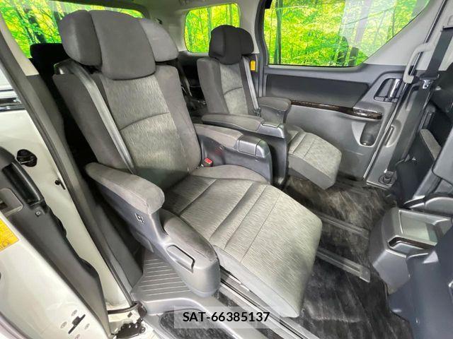 Toyota ALPHARD 2011-12 7978384-8