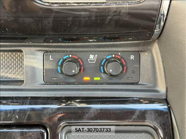 Toyota ALPHARD 2021-06 8034228-14