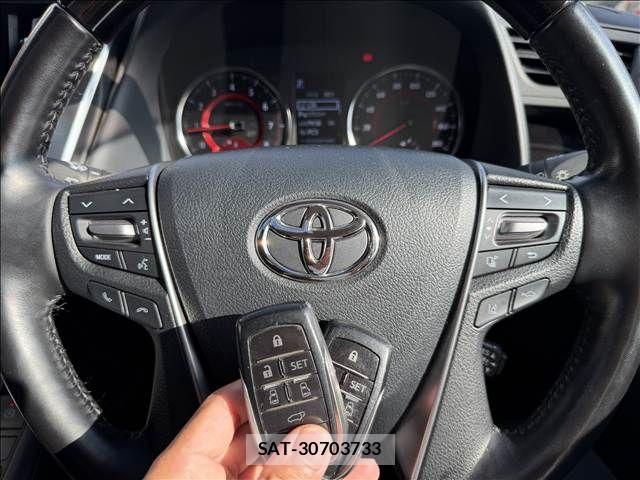 Toyota ALPHARD 2021-06 8034228-17