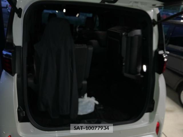 Toyota ALPHARD 2025-03 8034220-28