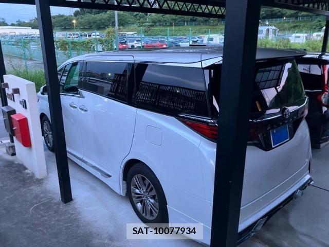 Toyota ALPHARD 2025-03 8034220-2