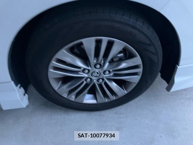 Toyota ALPHARD 2025-03 8034220-7