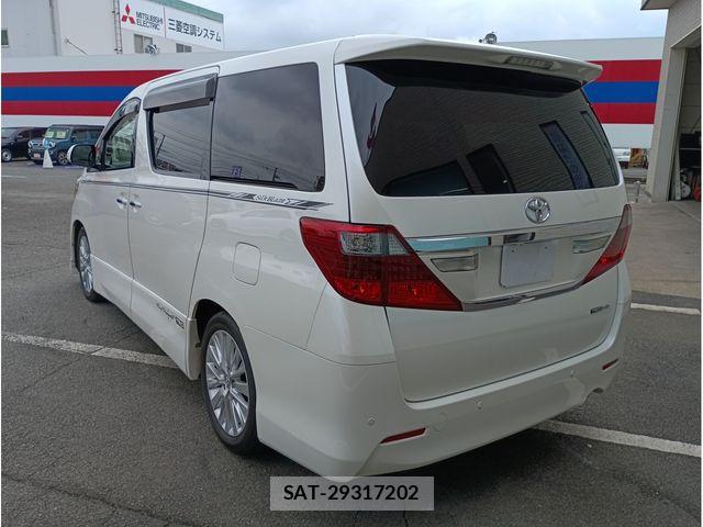 Toyota ALPHARD 2012-07 8034262-4