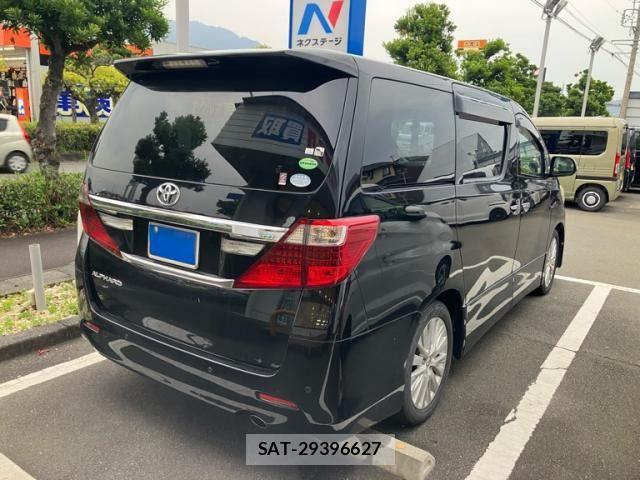 Toyota ALPHARD 2013-05 8034267-6