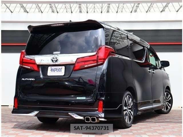 Toyota ALPHARD 2021-06 8034221-26