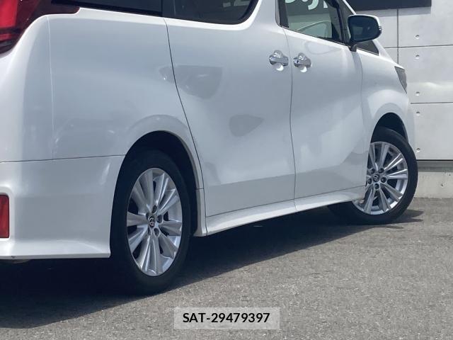 Toyota ALPHARD 2021-09 8034249-17