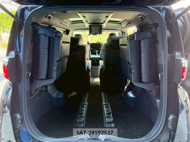 Toyota ALPHARD 2024-12 8034219-18