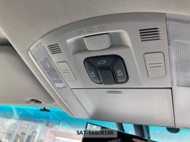Toyota ALPHARD 2012-05 8034269-21