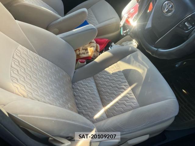 Toyota ALPHARD 2015-10 8034260-14