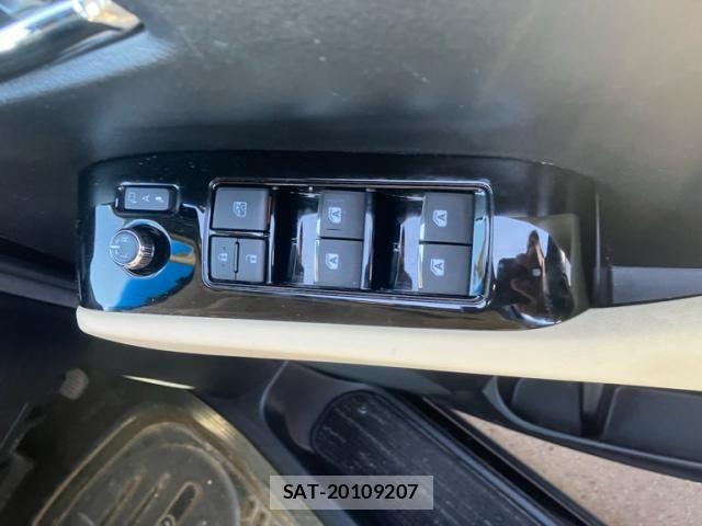 Toyota ALPHARD 2015-10 8034260-16