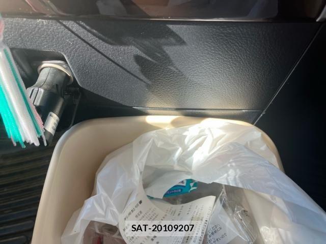 Toyota ALPHARD 2015-10 8034260-21
