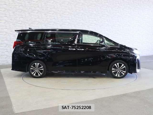 Toyota ALPHARD 2018-03 8034229-12