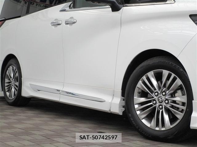Toyota ALPHARD 2024-04 8034215-18