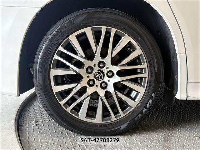 Toyota ALPHARD 2017-07 8034253-26