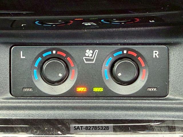 Toyota ALPHARD 2022-04 8034222-14