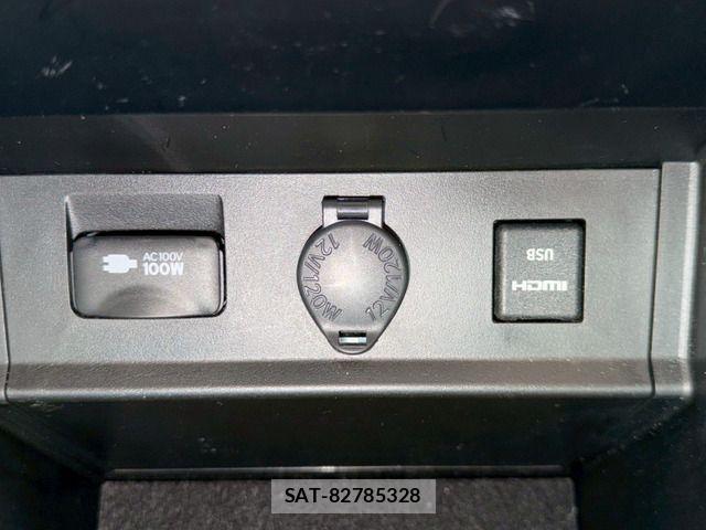 Toyota ALPHARD 2022-04 8034222-16