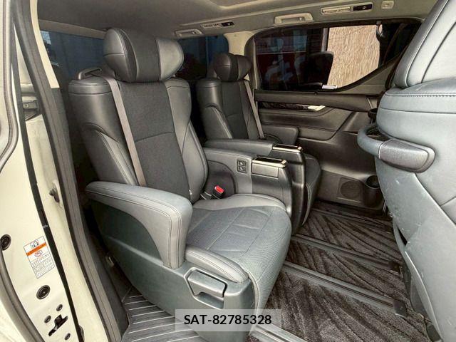 Toyota ALPHARD 2022-04 8034222-18