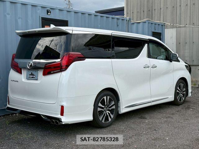 Toyota ALPHARD 2022-04 8034222-1