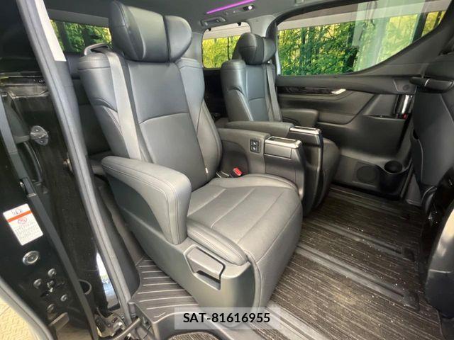 Toyota ALPHARD 2021-03 8034225-9