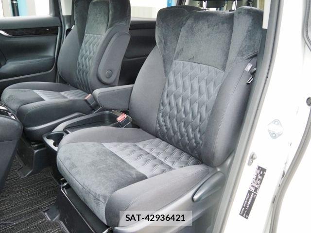 Toyota ALPHARD 2022-04 8034230-13