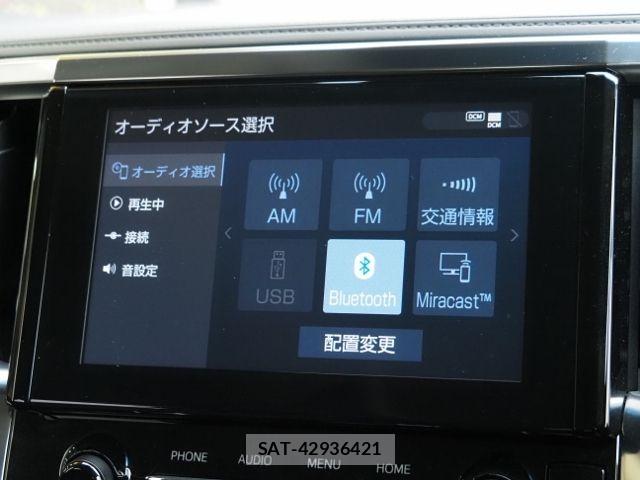 Toyota ALPHARD 2022-04 8034230-21