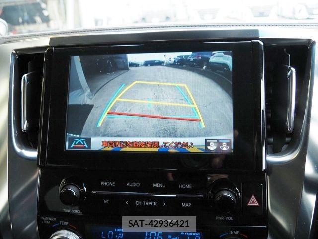 Toyota ALPHARD 2022-04 8034230-22