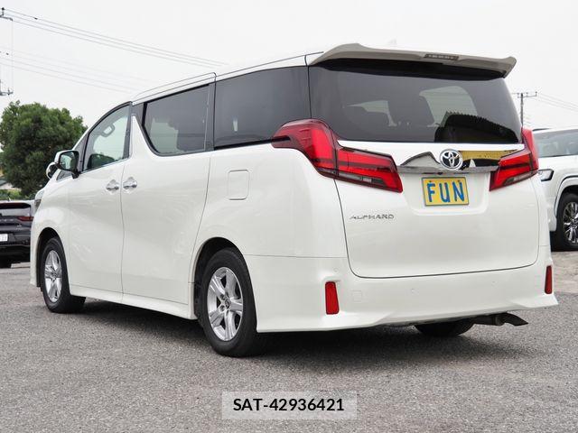 Toyota ALPHARD 2022-04 8034230-5
