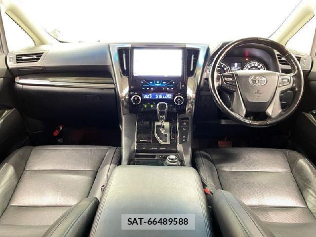 Toyota ALPHARD 2017-07 8034257-1