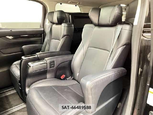 Toyota ALPHARD 2017-07 8034257-3