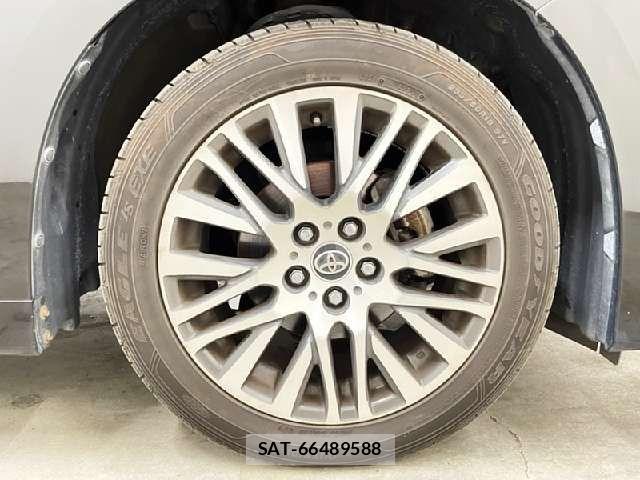 Toyota ALPHARD 2017-07 8034257-7