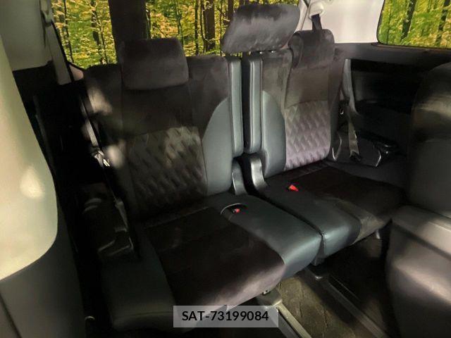 Toyota ALPHARD 2015-05 8034251-9