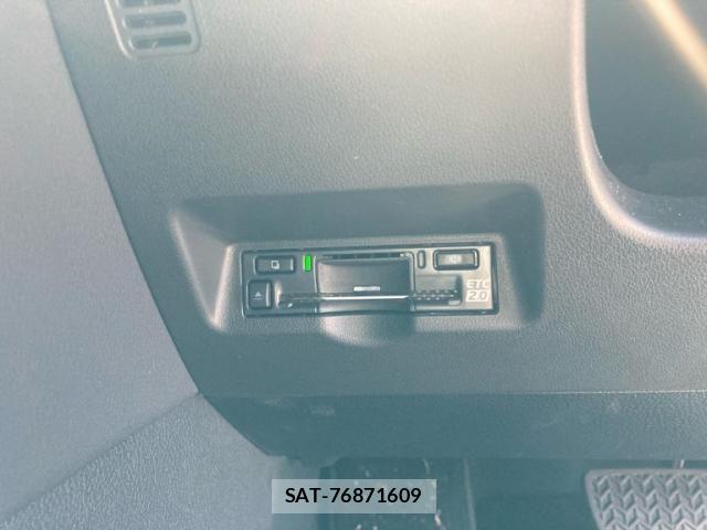 Toyota ALPHARD 2025-08 8034216-17