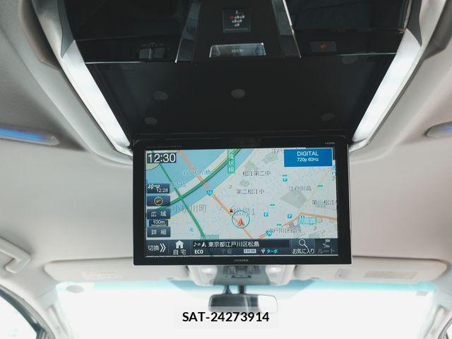 Toyota ALPHARD 2017-06 8072694-15