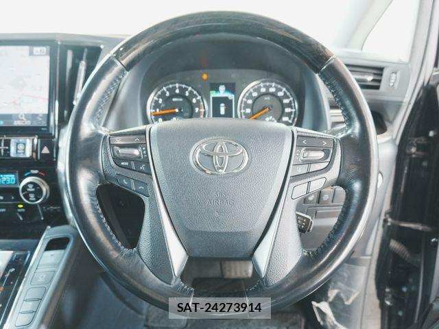Toyota ALPHARD 2017-06 8072694-8
