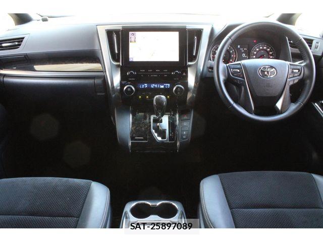 Toyota ALPHARD 2021-09 8072679-9