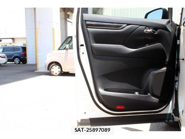 Toyota ALPHARD 2021-09 8072679-13