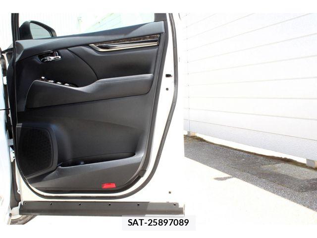 Toyota ALPHARD 2021-09 8072679-14