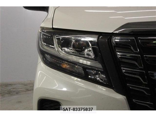 Toyota ALPHARD 2016-06 8072692-11